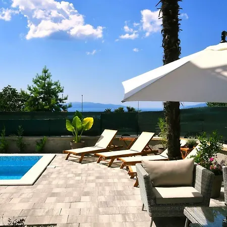 Apartment Valis